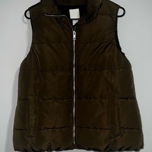 Brown puffer vest
